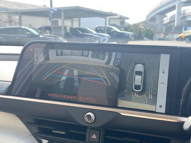 クラウンクロスオーバー Ｇアドバンスド・レザーパッケージ　４ＷＤ　モデリスタエアロ　全周囲カメラ　デジタルインナーミラー　衝突被害軽減装置　レーダークルーズ　禁煙車　電動リアゲート　本革シート　前席シートエアコ　４眼ＬＥＤヘッド　メモリー機能付きパワーシート（6枚目）