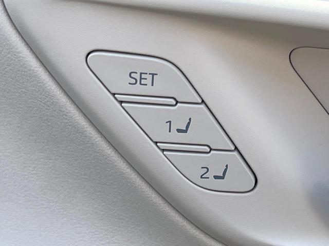 クラウンクロスオーバー Ｇアドバンスド・レザーパッケージ　４ＷＤ　モデリスタエアロ　全周囲カメラ　デジタルインナーミラー　衝突被害軽減装置　レーダークルーズ　禁煙車　電動リアゲート　本革シート　前席シートエアコ　４眼ＬＥＤヘッド　メモリー機能付きパワーシート（7枚目）