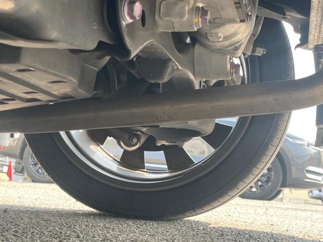 クラウンクロスオーバー Ｇアドバンスド・レザーパッケージ　４ＷＤ　モデリスタエアロ　全周囲カメラ　デジタルインナーミラー　衝突被害軽減装置　レーダークルーズ　禁煙車　電動リアゲート　本革シート　前席シートエアコ　４眼ＬＥＤヘッド　メモリー機能付きパワーシート（21枚目）