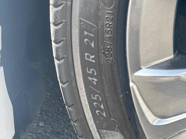 クラウンクロスオーバー Ｇアドバンスド・レザーパッケージ　４ＷＤ　モデリスタエアロ　全周囲カメラ　デジタルインナーミラー　衝突被害軽減装置　レーダークルーズ　禁煙車　電動リアゲート　本革シート　前席シートエアコ　４眼ＬＥＤヘッド　メモリー機能付きパワーシート（32枚目）