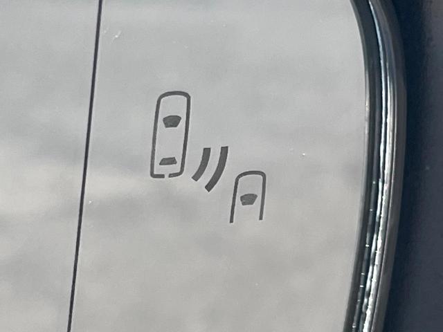 クラウンクロスオーバー Ｇアドバンスド・レザーパッケージ　４ＷＤ　モデリスタエアロ　全周囲カメラ　デジタルインナーミラー　衝突被害軽減装置　レーダークルーズ　禁煙車　電動リアゲート　本革シート　前席シートエアコ　４眼ＬＥＤヘッド　メモリー機能付きパワーシート（36枚目）