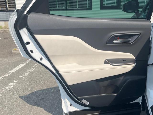 クラウンクロスオーバー Ｇアドバンスド・レザーパッケージ　４ＷＤ　モデリスタエアロ　全周囲カメラ　デジタルインナーミラー　衝突被害軽減装置　レーダークルーズ　禁煙車　電動リアゲート　本革シート　前席シートエアコ　４眼ＬＥＤヘッド　メモリー機能付きパワーシート（53枚目）