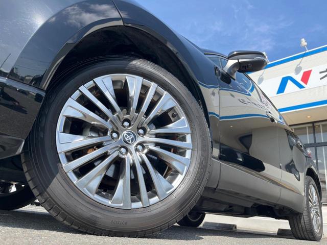 �y�����P�X�C���`�A���~�z�C�[���z�O�ςɃ}�b�`���������A���~�z�C�[���𑕒����Ă���܂��B�e��ЊO�A���~�z�C�[����A�X�^�b�h���X�^�C�����戵�����Ă���܂��B���񂲑��k����������