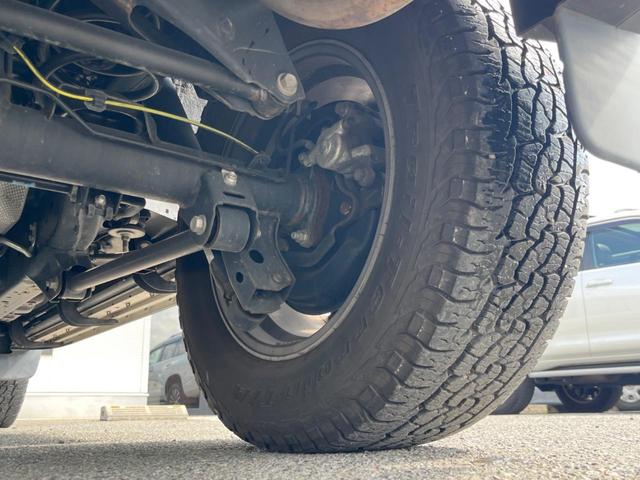 ランドクルーザープラド ＴＸ　Ｌパッケージ　７０ｔｈアニバーサリーリミテッド　ディーゼル　ＢＩＧ－Ｘ９インチナビ　バックカメラ　セーフティセンス　レーダークルコン　禁煙車　茶革シート　シートベンチレーション　パワーシート　ドラレコ　クリアランスソナー　ＬＥＤヘッド　ＥＴＣ（20枚目）