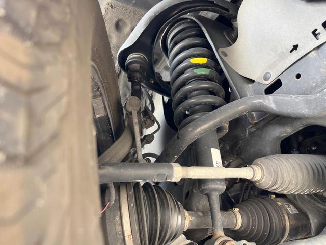 ランドクルーザープラド ＴＸ　Ｌパッケージ　７０ｔｈアニバーサリーリミテッド　ディーゼル　ＢＩＧ－Ｘ９インチナビ　バックカメラ　セーフティセンス　レーダークルコン　禁煙車　茶革シート　シートベンチレーション　パワーシート　ドラレコ　クリアランスソナー　ＬＥＤヘッド　ＥＴＣ（23枚目）