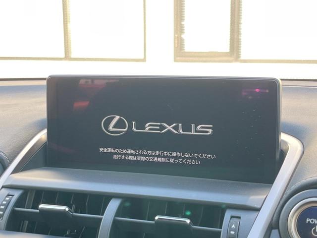 �y�p�m���~�b�N�r���[���j�^�[�z��p�̃J�����ɂ��A�ォ�猩���낵���悤�Ȏ��_�łR�U�O�x�N���}�̎��͂��m�F���邱�Ƃ��ł��܂������p�������m�F���₷���A�����ꏊ�ł̐؂�Ԃ��⒓�Ԃ��X���[�Y�ɍs���܂��B