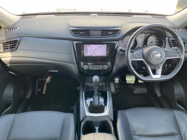 エクストレイル ２０Ｘ　純正ＳＤナビ　全周囲カメラ　衝突被害軽減システム　禁煙車　電動リアゲート　ドラレコ　スマートキー　ビルトインＥＴＣ　純正１８インチアルミ　オートハイビーム　オートライト　デュアルエアコン（2枚目）