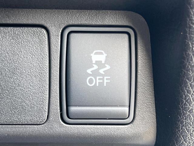 エクストレイル ２０Ｘ　純正ＳＤナビ　全周囲カメラ　衝突被害軽減システム　禁煙車　電動リアゲート　ドラレコ　スマートキー　ビルトインＥＴＣ　純正１８インチアルミ　オートハイビーム　オートライト　デュアルエアコン（31枚目）