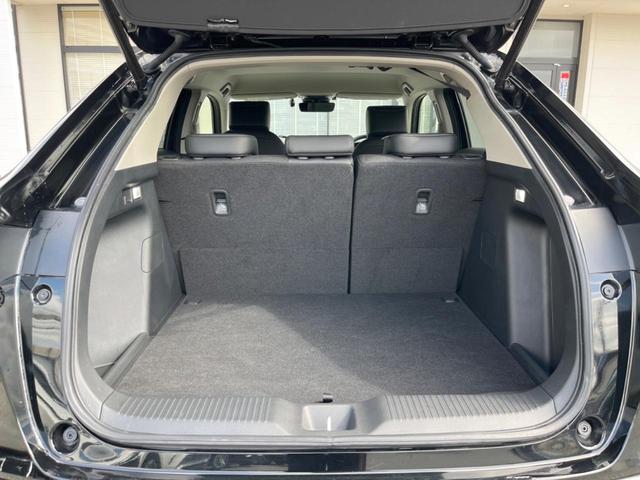 ヴェゼル ｅ：ＨＥＶ　Ｚ　純正ＳＤナビ　バックカメラ　衝突被害軽減システム　禁煙車　電動リアゲート　ドラレコ　コーナーセンサー　スマートキー　ＬＥＤヘッド　ビルトインＥＴＣ　純正１８インチアルミ　オートハイビーム（11枚目）