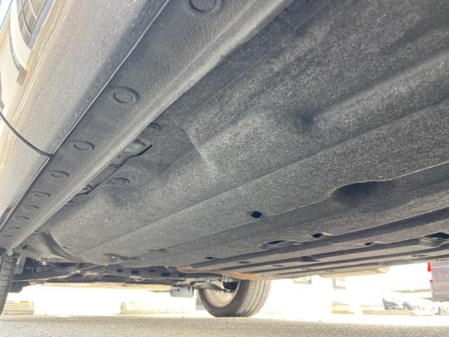 ヴェゼル ｅ：ＨＥＶ　Ｚ　純正ＳＤナビ　バックカメラ　衝突被害軽減システム　禁煙車　電動リアゲート　ドラレコ　コーナーセンサー　スマートキー　ＬＥＤヘッド　ビルトインＥＴＣ　純正１８インチアルミ　オートハイビーム（23枚目）