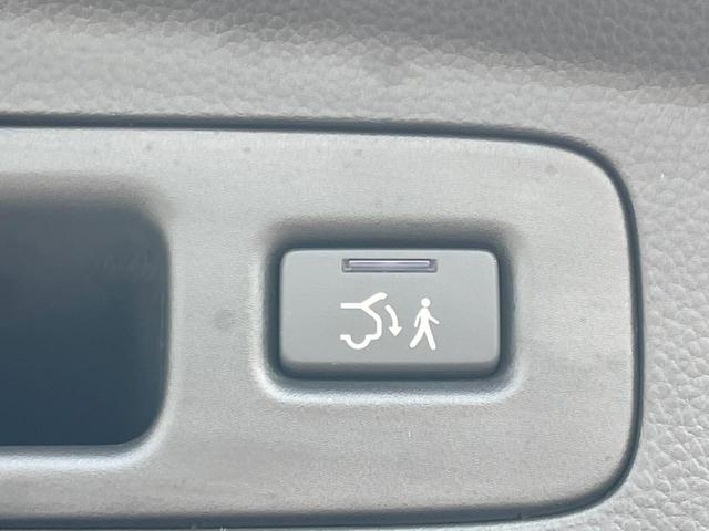 ヴェゼル ｅ：ＨＥＶ　Ｚ　純正ＳＤナビ　バックカメラ　衝突被害軽減システム　禁煙車　電動リアゲート　ドラレコ　コーナーセンサー　スマートキー　ＬＥＤヘッド　ビルトインＥＴＣ　純正１８インチアルミ　オートハイビーム（30枚目）