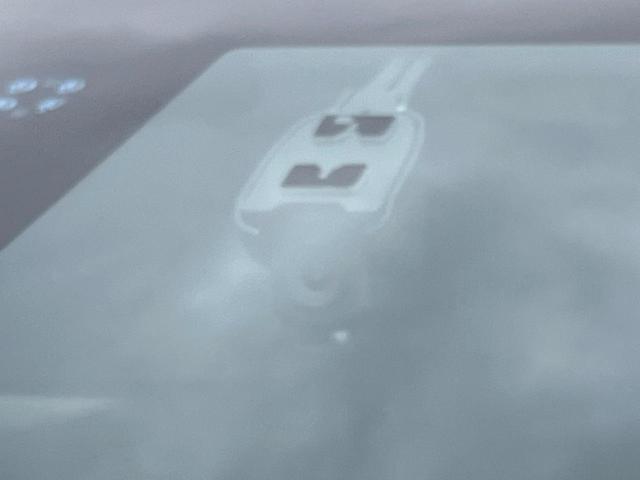 ヴェゼル ｅ：ＨＥＶ　Ｚ　純正ＳＤナビ　バックカメラ　衝突被害軽減システム　禁煙車　電動リアゲート　ドラレコ　コーナーセンサー　スマートキー　ＬＥＤヘッド　ビルトインＥＴＣ　純正１８インチアルミ　オートハイビーム（39枚目）