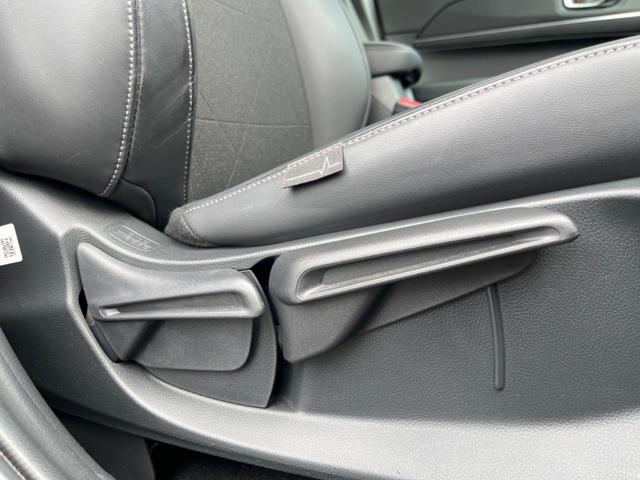 ヴェゼル ｅ：ＨＥＶ　Ｚ　純正ＳＤナビ　バックカメラ　衝突被害軽減システム　禁煙車　電動リアゲート　ドラレコ　コーナーセンサー　スマートキー　ＬＥＤヘッド　ビルトインＥＴＣ　純正１８インチアルミ　オートハイビーム（41枚目）