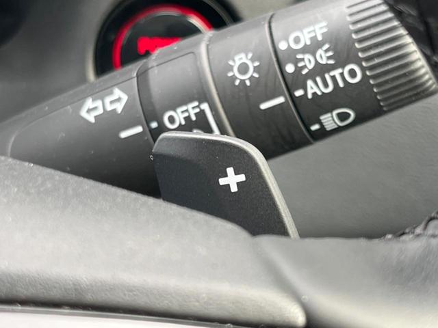 ヴェゼル ｅ：ＨＥＶ　Ｚ　純正ＳＤナビ　バックカメラ　衝突被害軽減システム　禁煙車　電動リアゲート　ドラレコ　コーナーセンサー　スマートキー　ＬＥＤヘッド　ビルトインＥＴＣ　純正１８インチアルミ　オートハイビーム（45枚目）