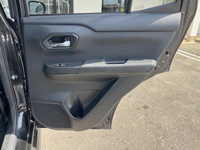 ライズ Ｚ　全周囲カメラ　衝突被害軽減システム　レーダークルーズ　禁煙車　コーナーセンサー　スマートキー　ＬＥＤヘッド　ビルトインＥＴＣ　純正１７インチアルミ　オートハイビーム　車線逸脱警報　オートライト（32枚目）