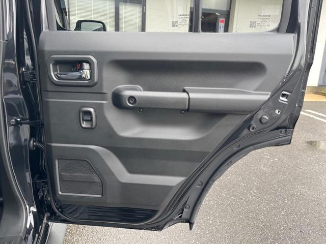 ジムニーノマド ＦＣ　４ＷＤ　バックカメラ　レーダークルーズ　禁煙車　スマートキー　ＬＥＤヘッド　ビルトインＥＴＣ　純正１５インチアルミ　オートハイビーム　車線逸脱警報　オートライト　デュアルエアコン　Ｂｌｕｅｔｏｏｔｈ（42枚目）