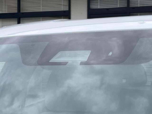 �y�}���`�A���E���h���j�^�[�z��p�̃J�����ɂ��A�ォ�猩���낵���悤�Ȏ��_�łR�U�O�x�N���}�̎��͂��m�F���邱�Ƃ��ł��܂������p�������m�F���₷���A�����ꏊ�ł̐؂�Ԃ��⒓�Ԃ��X���[�Y�ɍs���܂��B