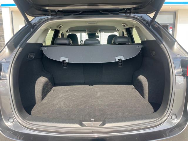 �y�����v�����X�e�A�����O�z�㎿�Ȋv���g�p���邱�ƂŁA��ɂ����������݂ƂĂ��^�]���₷���n���h���ł���