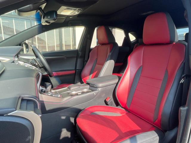 ＮＸ ＮＸ３００　Ｆスポーツ　サンルーフ　純正１０．３インチナビ　全周囲カメラ　ブラインドスポットモニター　三眼ＬＥＤヘッド　セーフティセンス　レーダークルーズ　禁煙車　電動リアゲート　本革シート　シートエアコン　ＥＴＣ２．０（42枚目）