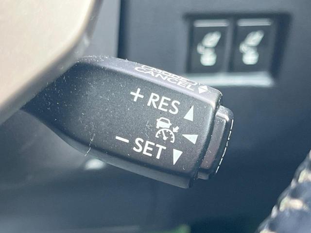 �y���[�_�[�N���[�Y�R���g���[���z�������H�ł̒��������s���y�ɁI�I�����ő��x��ۂN���[�Y�R���g���[�����A�Փˌy���V�X�e���ƘA�g���A�O���̎ԗ������m���ĎԊԂ�ۂ悤�ɑ��x���߂��Ă���܂��I�I