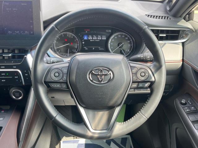 �y�����v�����X�e�A�����O�z�㎿�Ȋv���g�p���邱�ƂŁA��ɂ����������݂ƂĂ��^�]���₷���n���h���ł���