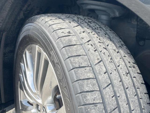 ハリアー Ｓ　バックカメラ　セーフティセンス　ブラインドスポットモニター　レーダークルーズ　禁煙車　スマートキー　ＬＥＤヘッド　ＥＴＣ　純正１９インチアルミ　オートハイビーム　オートライト　ディスプレイオーディオ（33枚目）