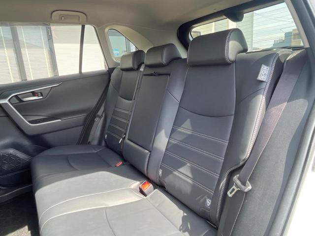 ＲＡＶ４ Ｇ　Ｚパッケージ　４ＷＤ　モデリスタフルエアロ　純正９型ＳＤナビ　バックカメラ　衝突被害軽減　レーダークルーズ　禁煙車　電動リアゲート　パワーシート　コーナーセンサー　スマートキー　ＬＥＤヘッド　ビルトインＥＴＣ（43枚目）