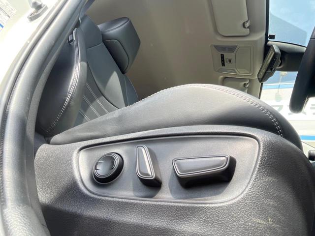 ＲＡＶ４ Ｇ　Ｚパッケージ　４ＷＤ　モデリスタフルエアロ　純正９型ＳＤナビ　バックカメラ　衝突被害軽減　レーダークルーズ　禁煙車　電動リアゲート　パワーシート　コーナーセンサー　スマートキー　ＬＥＤヘッド　ビルトインＥＴＣ（59枚目）