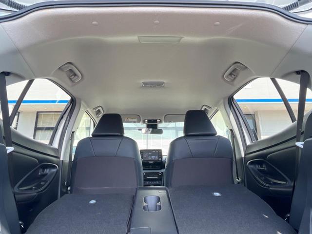 ヤリスクロス ハイブリッドＺ　全周囲カメラ　衝突被害軽減システム　レーダークルーズ　禁煙車　パワーシート　コーナーセンサー　スマートキー　ＬＥＤヘッド　ビルトインＥＴＣ　純正１８インチアルミ　オートハイビーム　車線逸脱警報（44枚目）