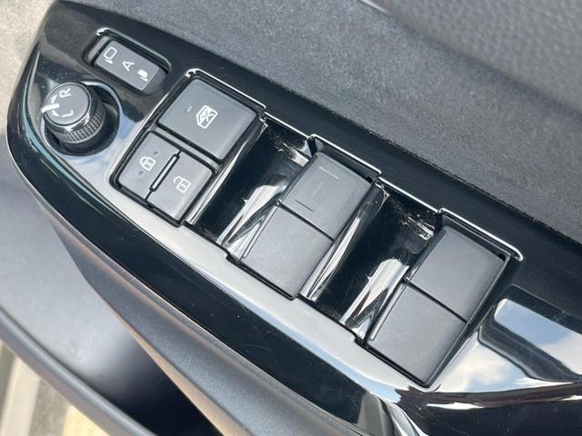 ヤリスクロス ハイブリッドZ モデリスタエアロ 全周囲カメラ 衝突被害軽減システム レーダークルーズ 禁煙車 パワーシート ドラレコ コーナーセンサー スマートキー LEDヘッド ビルトインETC 純正18インチアルミ(63枚目)