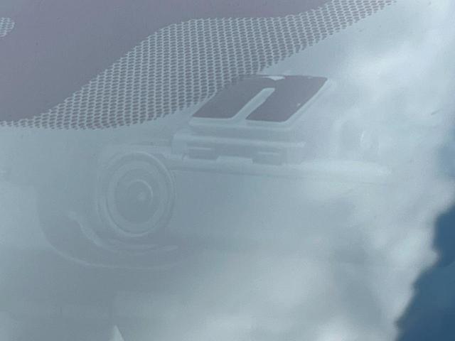 キックス X 全周囲カメラ 衝突被害軽減システム レーダークルーズ 禁煙車 コーナーセンサー スマートキー LEDヘッド ビルトインETC 純正17インチアルミ 車線逸脱警報 オートライト オートエアコン(58枚目)