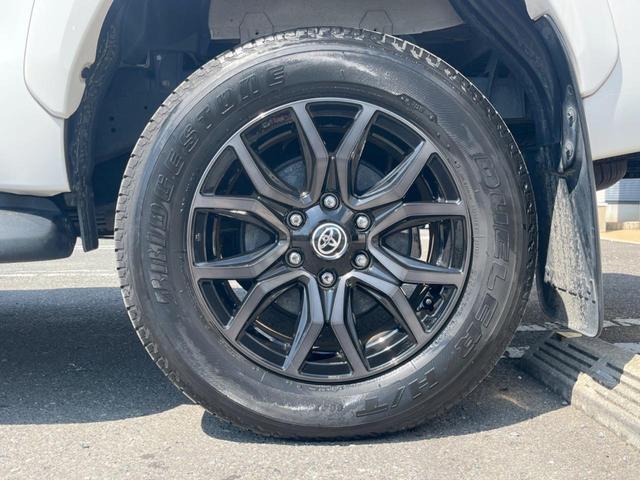 ハイラックス Z GRスポーツ ナビ機能付き8インチディスプレイオーディオ 全周囲カメラ 衝突被害軽減システム レーダークルーズ 禁煙車 ドラレコ コーナーセンサー スマートキー LEDヘッド ETC 純正18インチアルミホイール(33枚目)