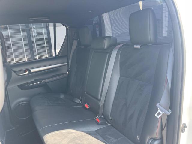 ハイラックス Z GRスポーツ ナビ機能付き8インチディスプレイオーディオ 全周囲カメラ 衝突被害軽減システム レーダークルーズ 禁煙車 ドラレコ コーナーセンサー スマートキー LEDヘッド ETC 純正18インチアルミホイール(41枚目)