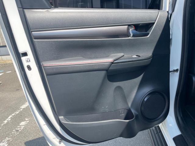 ハイラックス Z GRスポーツ ナビ機能付き8インチディスプレイオーディオ 全周囲カメラ 衝突被害軽減システム レーダークルーズ 禁煙車 ドラレコ コーナーセンサー スマートキー LEDヘッド ETC 純正18インチアルミホイール(51枚目)