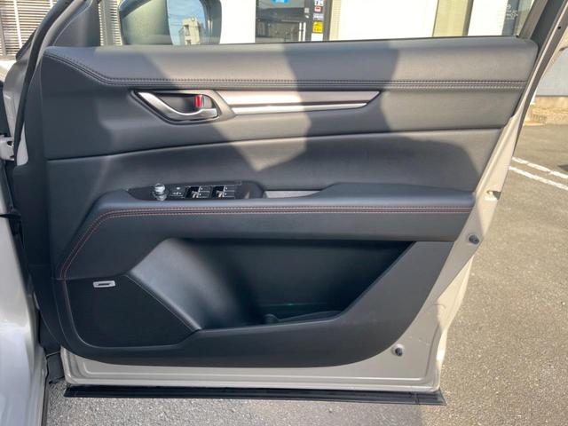 ＣＸ－５ ＸＤ　レトロスポーツエディション　ディーゼル（軽油）　純正１０．２５型ＳＤナビ　全周囲カメラ　ＢＯＳＥサウンド　衝突被害軽減システム　レーダークルーズ　禁煙車　電動リアゲート　ハーフレザーシート　パワーシート　コーナーセンサー（42枚目）