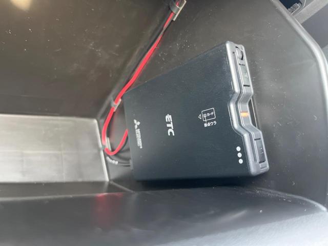 ＣＸ－５ ＸＤ　レトロスポーツエディション　ディーゼル（軽油）　純正１０．２５型ＳＤナビ　全周囲カメラ　ＢＯＳＥサウンド　衝突被害軽減システム　レーダークルーズ　禁煙車　電動リアゲート　ハーフレザーシート　パワーシート　コーナーセンサー（64枚目）