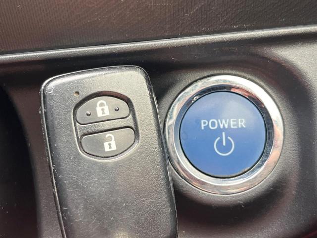 アクア クロスオーバー　ＳＤナビ　バックカメラ　衝突被害軽減システム　ドラレコ　コーナーセンサー　スマートキー　ＬＥＤヘッド　ルーフレール　ＥＴＣ　純正１６インチアルミ　オートハイビーム　車線逸脱警報　オートライト（56枚目）