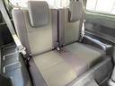 後部座席も気になるようなキズ・汚れやへたり等、大きなダメージはなく、良好な状態です。