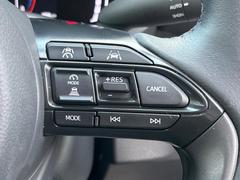 �ڥ졼�������롼������ȥ�����۹�®ƻϩ�Ǥ�Ĺ��Υ���Ԥ��ڤˡ�����ư��®�٤��ݤĥ��롼������ȥ����뤬�����ͷڸ������ƥ��Ϣ�Ȥ��������μ�ξ���Τ��Ƽִ֤��ݤĤ褦��®��Ĵ�ᤷ�Ƥ���ޤ����� 6