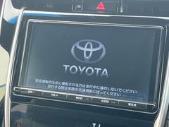 �ڽ�����������ʥӡۿ͵��ν����ʥӤ������������ǥ�����ǽ�⽼�¤��Ƥ��ꡢ�£�������������³����Ф������Υ��ޥۤ�ͣУ��ץ쥤�䡼�β��ڤ������ǽ�������α�ž������˳ڤ����ʤ�ޤ����� 4