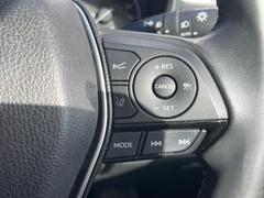 �ڥ졼�������롼������ȥ�����۹�®ƻϩ�Ǥ�Ĺ��Υ���Ԥ��ڤˡ�����ư��®�٤��ݤĥ��롼������ȥ����뤬�����ͷڸ������ƥ��Ϣ�Ȥ��������μ�ξ���Τ��Ƽִ֤��ݤĤ褦��®��Ĵ�ᤷ�Ƥ���ޤ����� 7