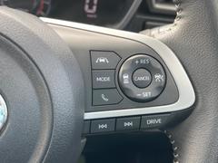 �ڥ����ץƥ��֥��롼������ȥ�����۹�®ƻϩ�Ǥ�Ĺ��Υ���Ԥ��ڤˡ�����ư��®�٤��ݤĥ��롼������ȥ����뤬�����ͷڸ������ƥ��Ϣ�Ȥ��������μ�ξ���Τ��Ƽִ֤��ݤĤ褦��®��Ĵ�ᤷ�Ƥ���ޤ����� 6