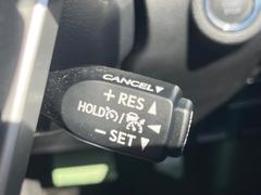 �ڥ졼�������롼������ȥ�����۹�®ƻϩ�Ǥ�Ĺ��Υ���Ԥ��ڤˡ�����ư��®�٤��ݤĥ��롼������ȥ����뤬�����ͷڸ������ƥ��Ϣ�Ȥ��������μ�ξ���Τ��Ƽִ֤��ݤĤ褦��®��Ĵ�ᤷ�Ƥ���ޤ����� 5