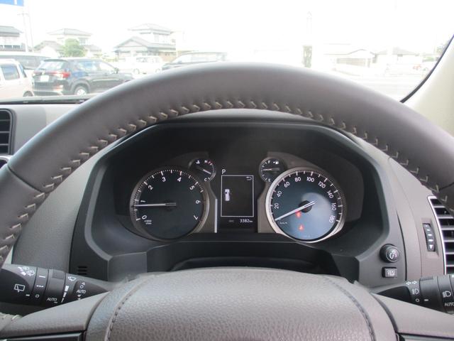 ランドクルーザープラド ＴＸ　Ｌパッケージ　７人乗り（9枚目）