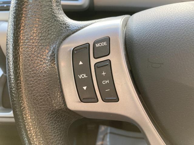 フリードハイブリッド ジャストセレクション　純正ナビ　地デジ　Ｂｌｕｅｔｏｏｔｈ　バックモニター　前後ドラレコ　両側パワースライド　クルーズコントロール　パドルシフト　６人乗り　ＨＩＤ　ＥＴＣ（14枚目）
