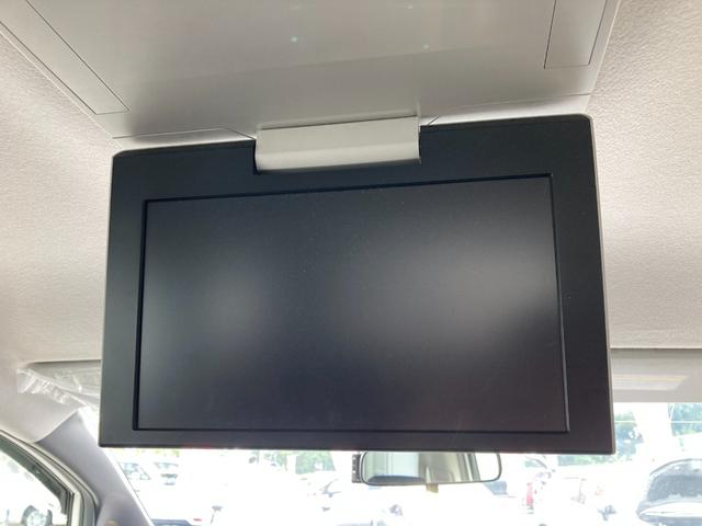 ノア Ｓｉ　フリップダウンモニター　７人乗り　純正９インチＳＤナビ　地デジ　Ｂｌｕｅｔｏｏｔｈ　バックモニター　ドラレコ　両側パワースライド　ロールサンシェード　アイドリングストップ　純正１６ＡＷ（11枚目）