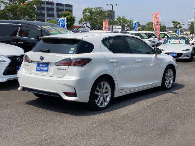 ＣＴ ＣＴ２００ｈ　バージョンＣ　後期モデル　ワンオーナー　純正ＳＤナビ　地デジ（ＴＶキット付き）　Ｂｌｕｅｔｏｏｔｈ　バックモニター　ドラレコ　革シート　革巻きハンドル　クルーズコントロール　前席パワーシート　Ｄ席シートメモリー（2枚目）
