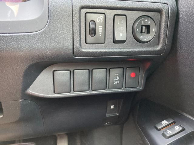 ＣＴ ＣＴ２００ｈ　バージョンＣ　後期モデル　ワンオーナー　純正ＳＤナビ　地デジ（ＴＶキット付き）　Ｂｌｕｅｔｏｏｔｈ　バックモニター　ドラレコ　革シート　革巻きハンドル　クルーズコントロール　前席パワーシート　Ｄ席シートメモリー（19枚目）