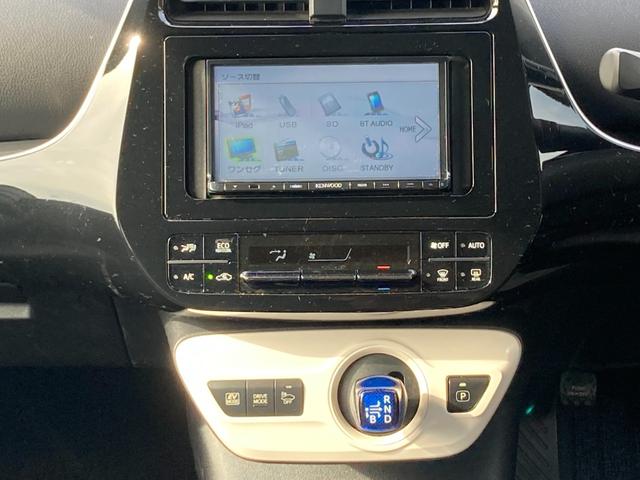 プリウス S プリクラッシュセーフティ 車線逸脱警報 ケンウッドSDナビ ワンセグ Bluetooth バックモニター ドラレコ レザー調シートカバー オートハイビーム ETC Laffite18AW(8枚目)