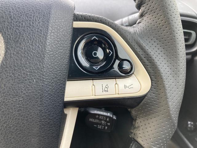 プリウス S プリクラッシュセーフティ 車線逸脱警報 ケンウッドSDナビ ワンセグ Bluetooth バックモニター ドラレコ レザー調シートカバー オートハイビーム ETC Laffite18AW(14枚目)